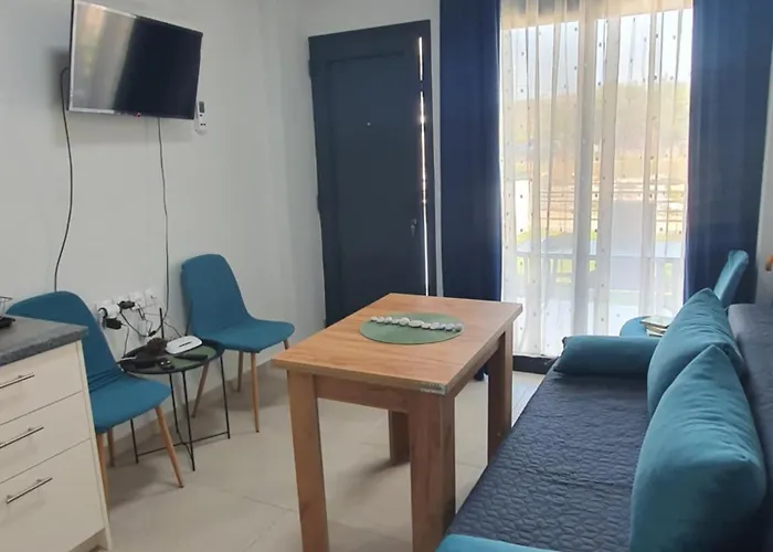 Sunny Apartment *